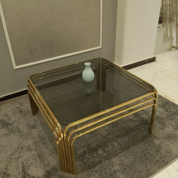 تربيزاة سنتر استانلس 304 مختوم  مقاس 80سم* 80سم ارتفاع 45 سم بالزجاج فاميه 6ملى